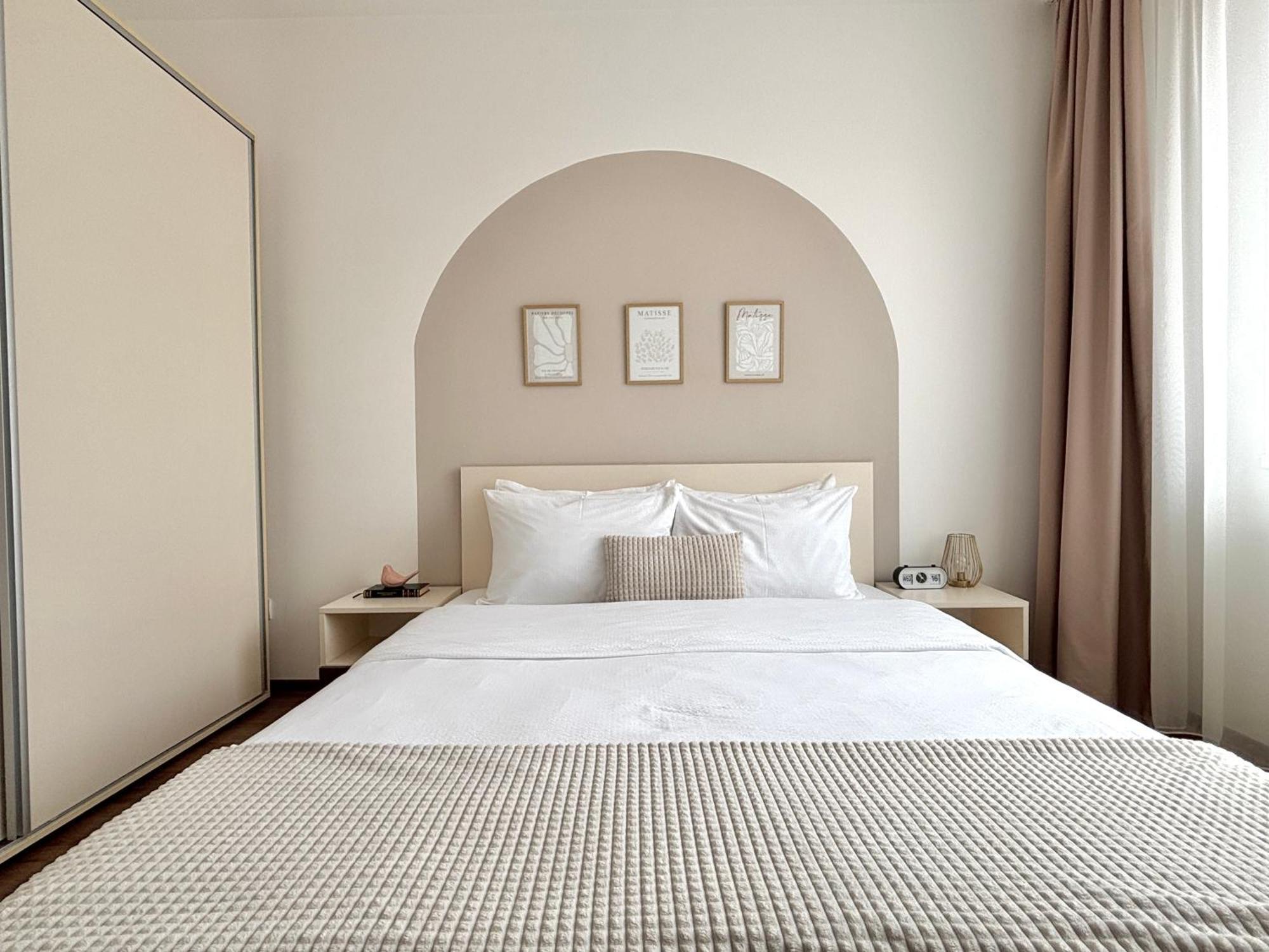 Wanderlust Home Cream, Rasnov Apt For 4, Wifi And Free Parking Zewnętrze zdjęcie