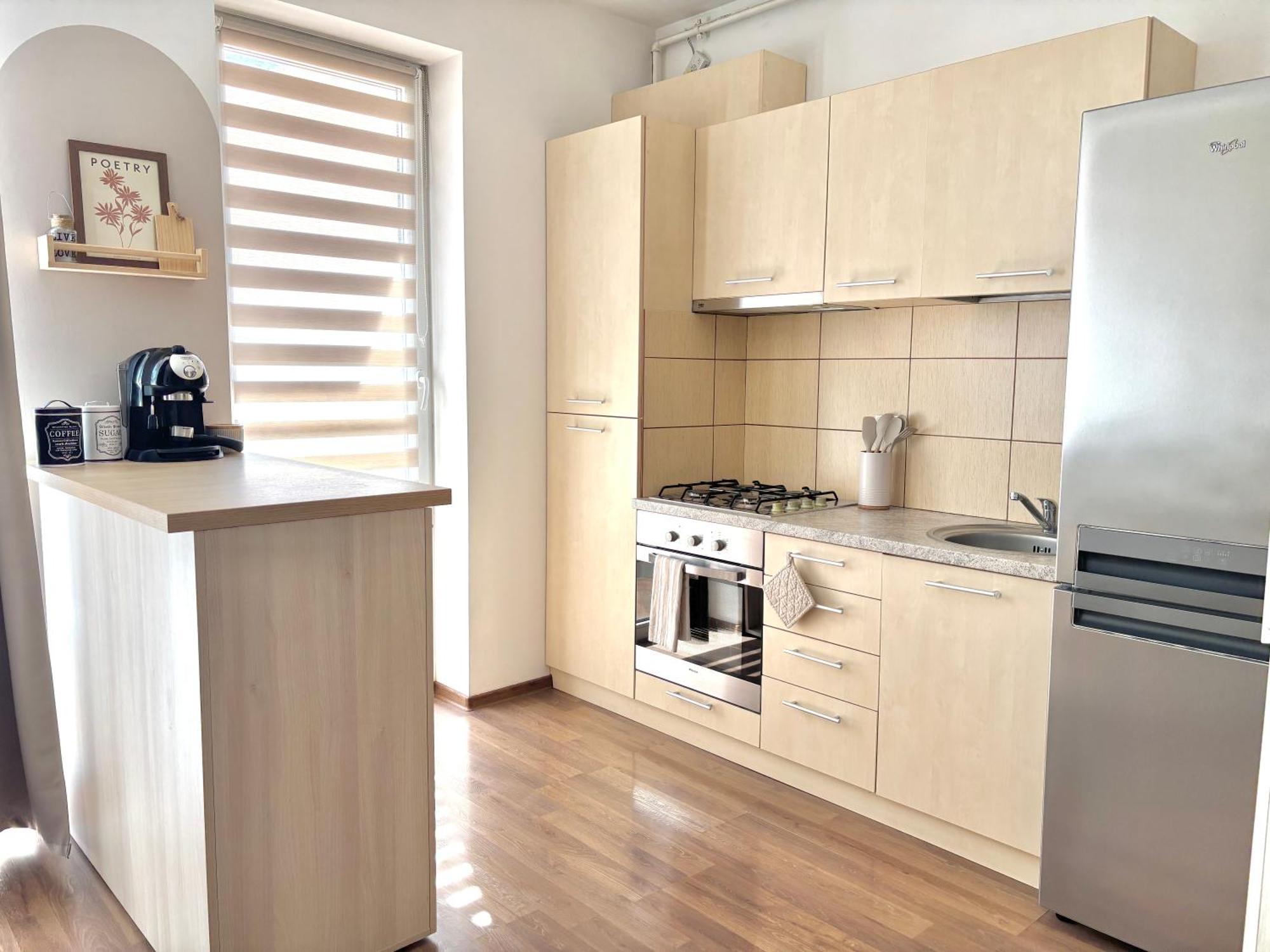 Wanderlust Home Cream, Rasnov Apt For 4, Wifi And Free Parking Zewnętrze zdjęcie